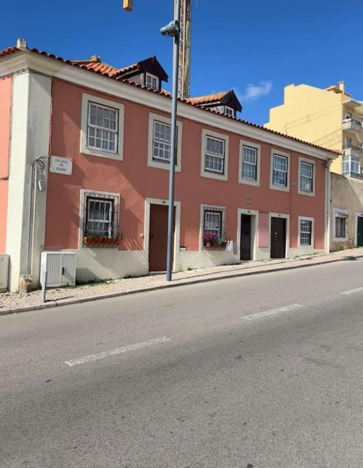 Luxury Artistic Digital Nomad Getaway W/ Terrace Lejlighed Lisboa Eksteriør billede