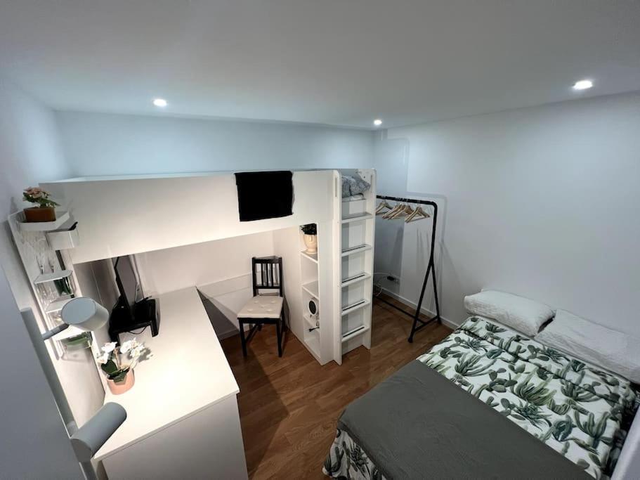 Luxury Artistic Digital Nomad Getaway W/ Terrace Lejlighed Lisboa Eksteriør billede